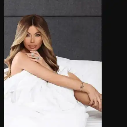 Вижте какво има в леглото на Светлана Гущерова