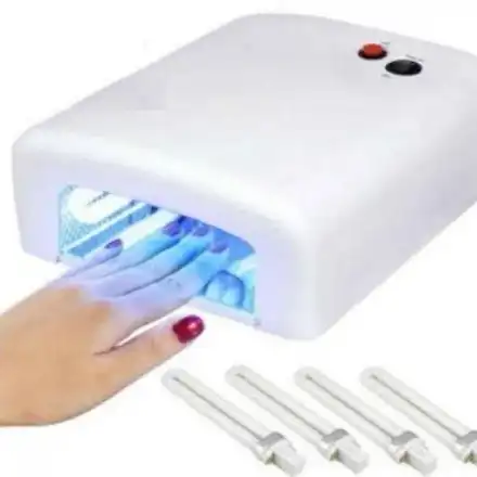 Винаги можем и сами: Свободата да създадеш маникюра си у дома