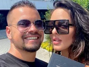 Влюбената Симона вече е висшистка! Певицата създава музикална школа за млади таланти (Снимки)