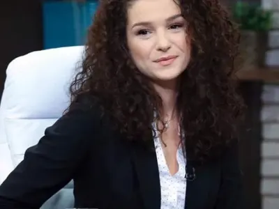 Водеща от Би Ти Ви стяга сватба