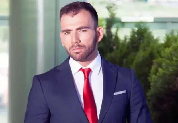 Наско Месечков печели и насред пандемията