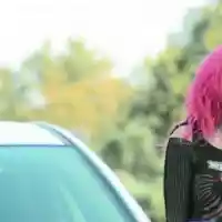 17-годишна убила майката на Петя Буюклиева (Певицата отказала да я съди)