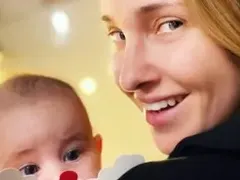 Алекс Раева най-накрая отслабна. Заведе малката си щерка на море