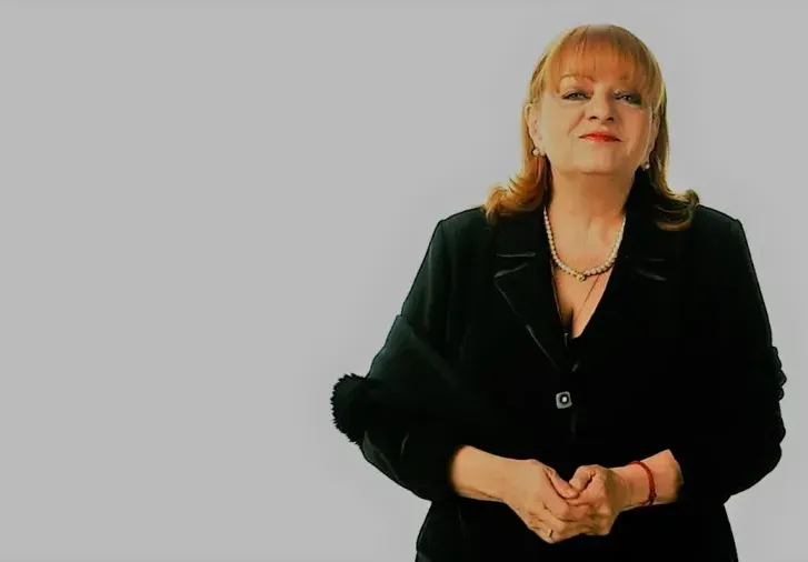Богдана Карадочева стана жертва на киберизмама! Престъпници продават менте лекарства от нейно име