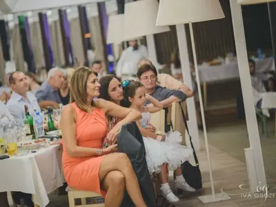 Бомба: Ген. Деси очаква наследник! (Снимки)