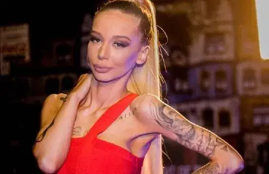 Цветелина Грахич си смени лицето