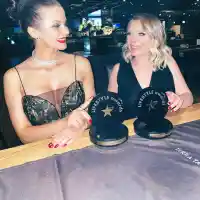 Д-р Паньова, зашеметяващото олицетворение на дързост и красота, с пореден приз (Снимки)