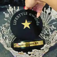 Д-р Паньова, зашеметяващото олицетворение на дързост и красота, с пореден приз (Снимки)