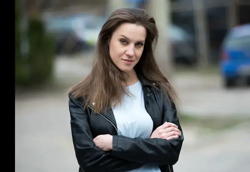 Дария Симеонова контузи средния си пръст