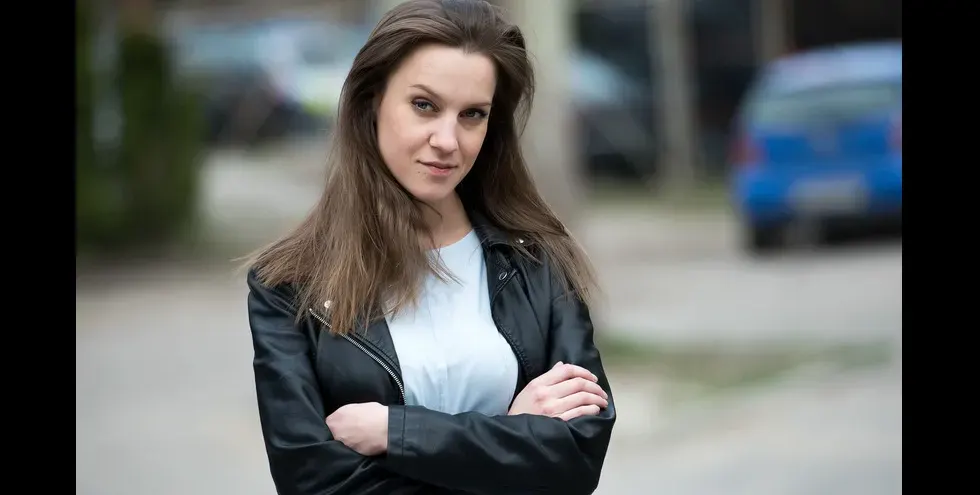 Дария Симеонова контузи средния си пръст