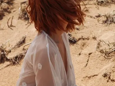 Диляна Попова показа нови татуси и прическа (Снимки)