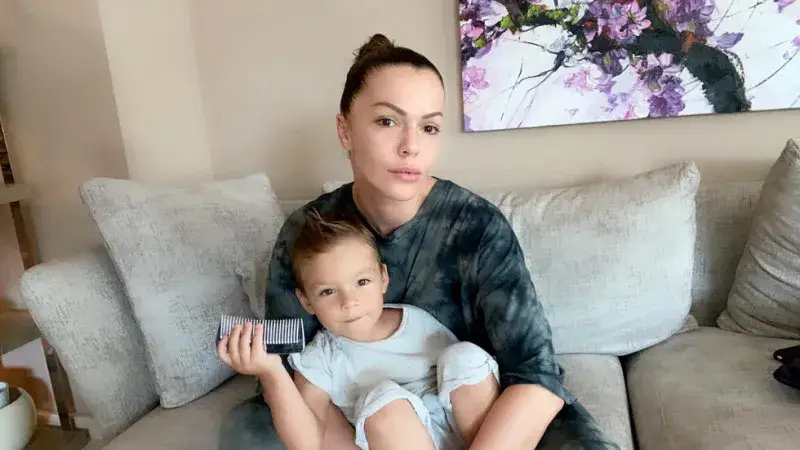 Галена и синът й пребориха коронавируса, пробите им са отрицателни