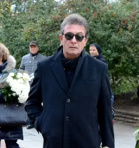 Има ли право Коко Каменаров да кара кола? (Журналистът се стопи заради семейни и професионални проблеми)