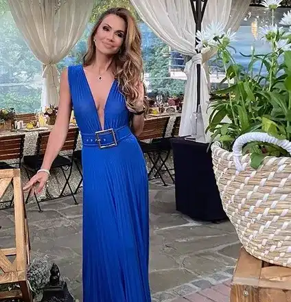 Ивайла Бакалова чукна 39 години в България, миската би шута на Веско Брадата