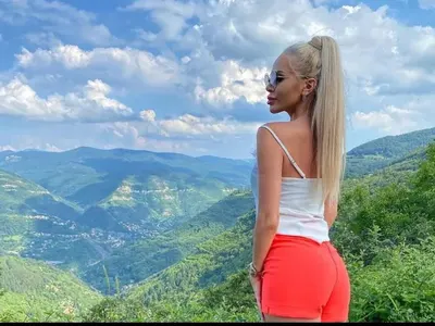 Жанет Осипова гримирала синката