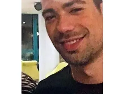 Кали на море с новото гадже (Снимки)