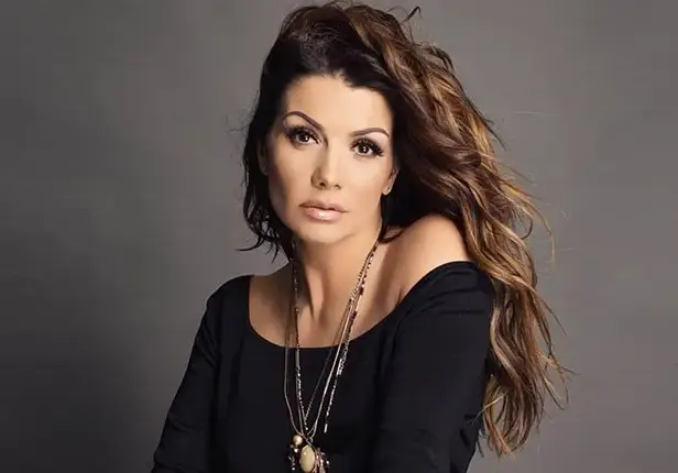 Кали по участия със собствен бенд (Певицата сбъдна стара своя мечта)