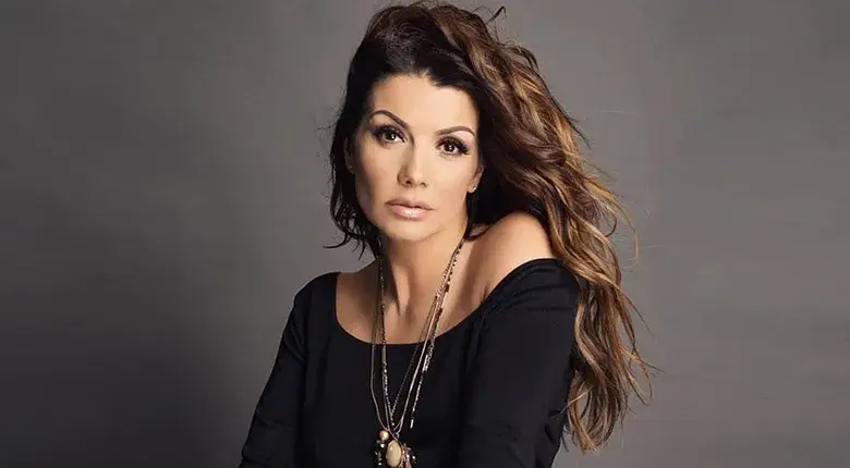 Кали по участия със собствен бенд (Певицата сбъдна стара своя мечта)