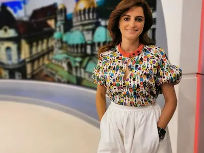 Лорд Евгени Минчев в акция: Филева  между санитарка и домашна помощница, Софка с колан „пентагон“ и още + СНИМКИ