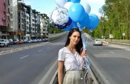 Луиза Григорова отвори свой  бар на плажа