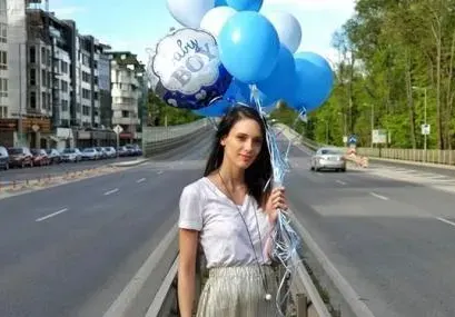 Луиза Григорова отвори свой  бар на плажа