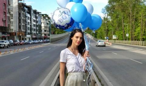 Луиза Григорова отвори свой  бар на плажа