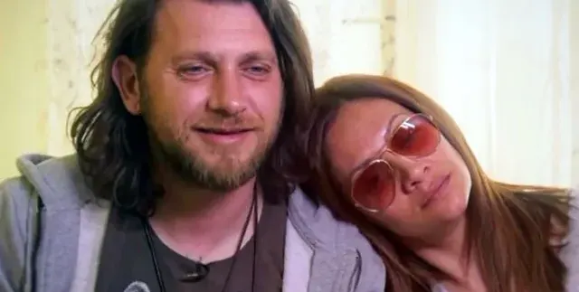 Мариана Попова оцелява със заеми