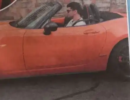 Сашо Кадиев гъзарее с кабрио за 50 бона