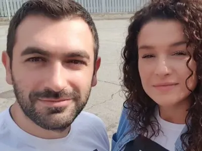 Сестрата на Нети вдига сватба на морския бряг