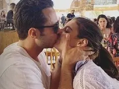 Щерката на Брендо се омъжва! Ченгета под прикритие „душат“ на сватбата
