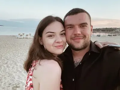 Щерката на Поли Пантев се сгоди за заможен бизнесмен (Снимки)