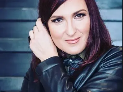 Ти да видиш! Ани Цолова започна работа на строеж