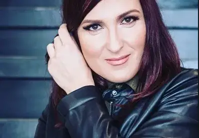 Ти да видиш! Ани Цолова започна работа на строеж