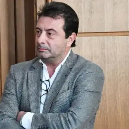 Върнаха му книжката и Коко Каменаров яхна джип за 200 бона