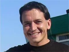 Васил Иванов залюби докторка (Пиперливият водещ крил гаджето си шест месеца)
