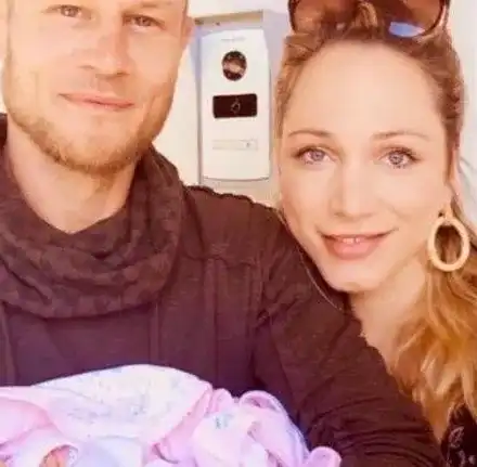 Внучката на Тодор Колев иска второ бебе