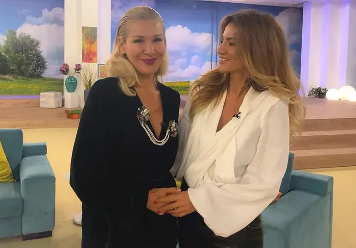 Зейнеб се завърна в на „На кафе” в  перфектна форма след раждането (Снимка)