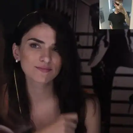 Андреа Банда Банда показа перверзника, който й го развя на снимка (Фото в галерията)