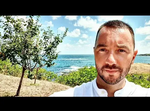 Антон Хекимян  заведе родата  на къмпинг