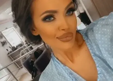 Безработната Мара Отварачката се фука с чанта за 5 бона (Снимка)