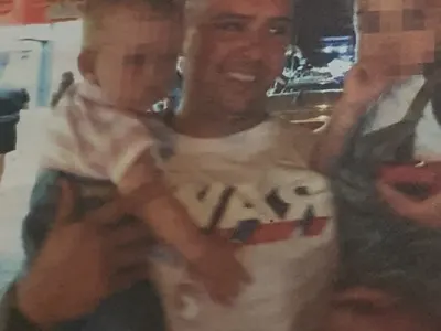 Бившият на Мария Илиева взема детето! (Вижте ПЪРВИ снимки на Михайлов с малкия Алекс)