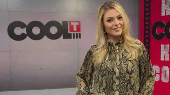 Бременната Поли Гергушева поддържа форма с ходене (Водещата ходи всеки ден по 10 км)