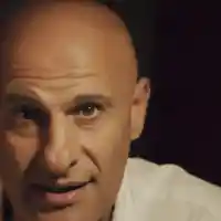 Честито! Ерол от Уикеда се ожени (Певецът най-накрая сключи брак с майката на децата си)