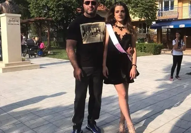 Дъщерята на Очите пребори данъчните! Ивелина Желязкова  си спести над 10 бона налози