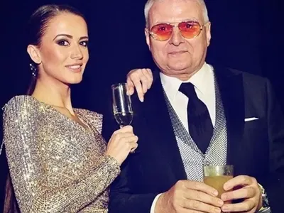 Дениз на Стоте манекенки в нова любовна интрига, след като мина през Слави и Карбовски (Снимки)