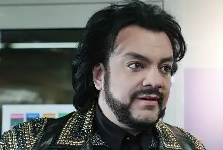 Филип Киркоров изкарал коронавируса (Певецът ходи без маска, имал антитела)