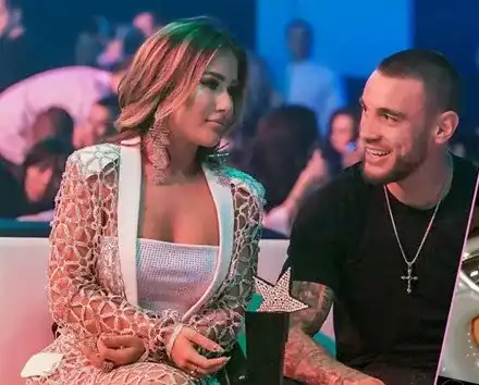 Гери-Никол с „Бентли“ за ЧРД, родителите на Яката дупара се изръсиха чудовищно за празника на щерка си (Снимки)