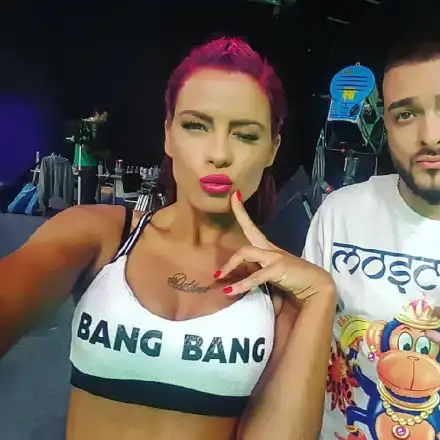 Жената на Криско не иска да работи, бившата танцьорка заряза кълченето в оскъдно облекло