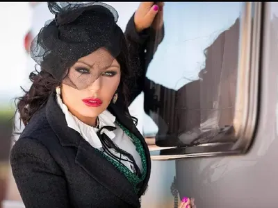 Камелия представя „Иди си“ с 4 визии