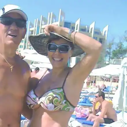 Кичка Бодурова стана болногледачка на мъжа си